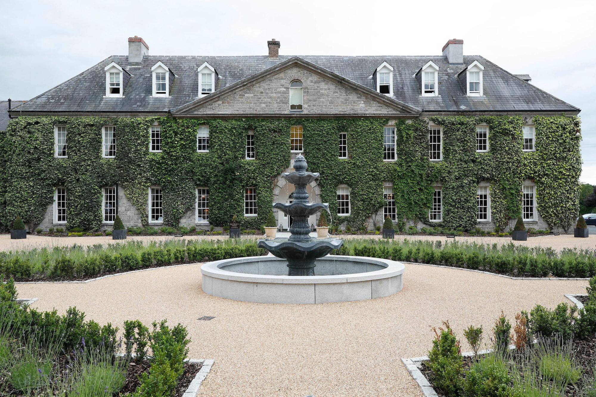 Celbridge Manor Hotel Exterior photo